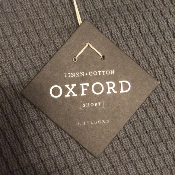 J. Hilburn Oxford shorts in linen(never worn) - Picture 6 of 6